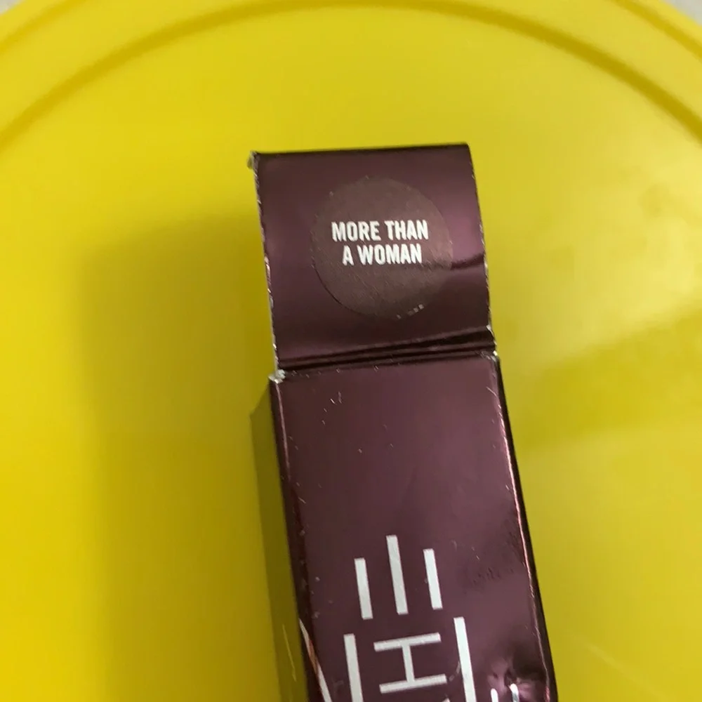 NEW AALIYAH MAC A28 MORE THAN A WOMAN LIPSTICK ROUGE ALEVRES
